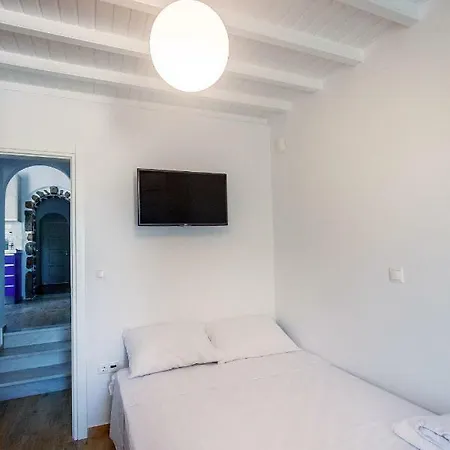 Villa Tropicalia *